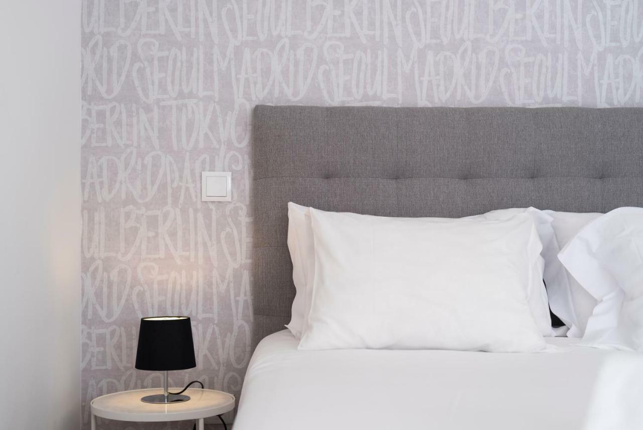 Lovelystay - Modern Flat In Alegria Porto Bagian luar foto
